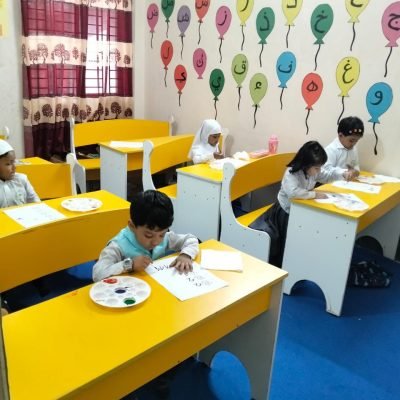 Home class photo (10)